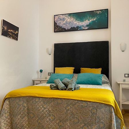 Quiet Apartment In The Heart Of Malaga Pool & Free Parking Buitenkant foto