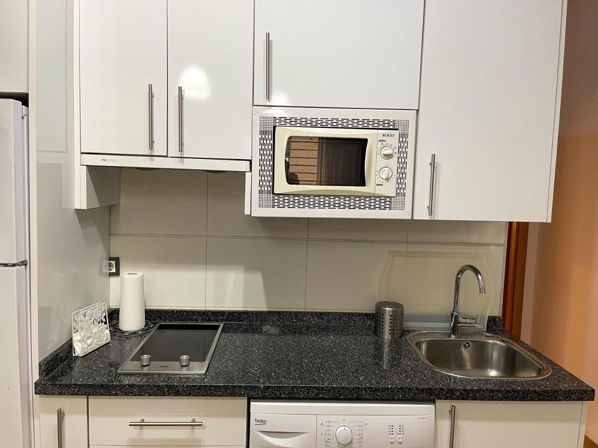 Quiet Apartment In The Heart Of Malaga Pool & Free Parking Buitenkant foto