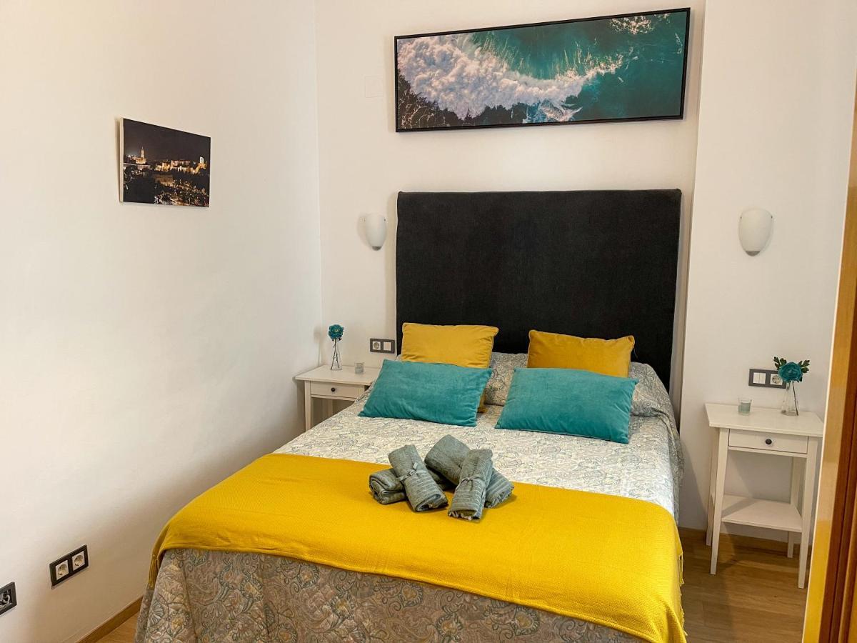 Quiet Apartment In The Heart Of Malaga Pool & Free Parking Buitenkant foto